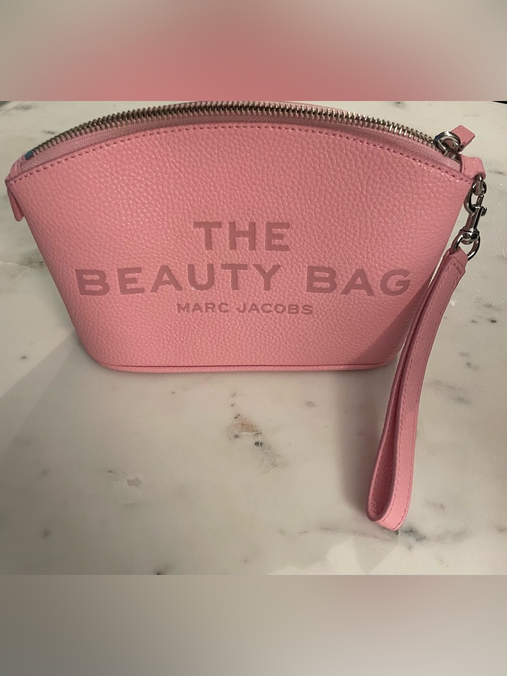 Marc Jacobs Pink Pebbled Leather "The Beauty Bag” - Picture 2 of 9